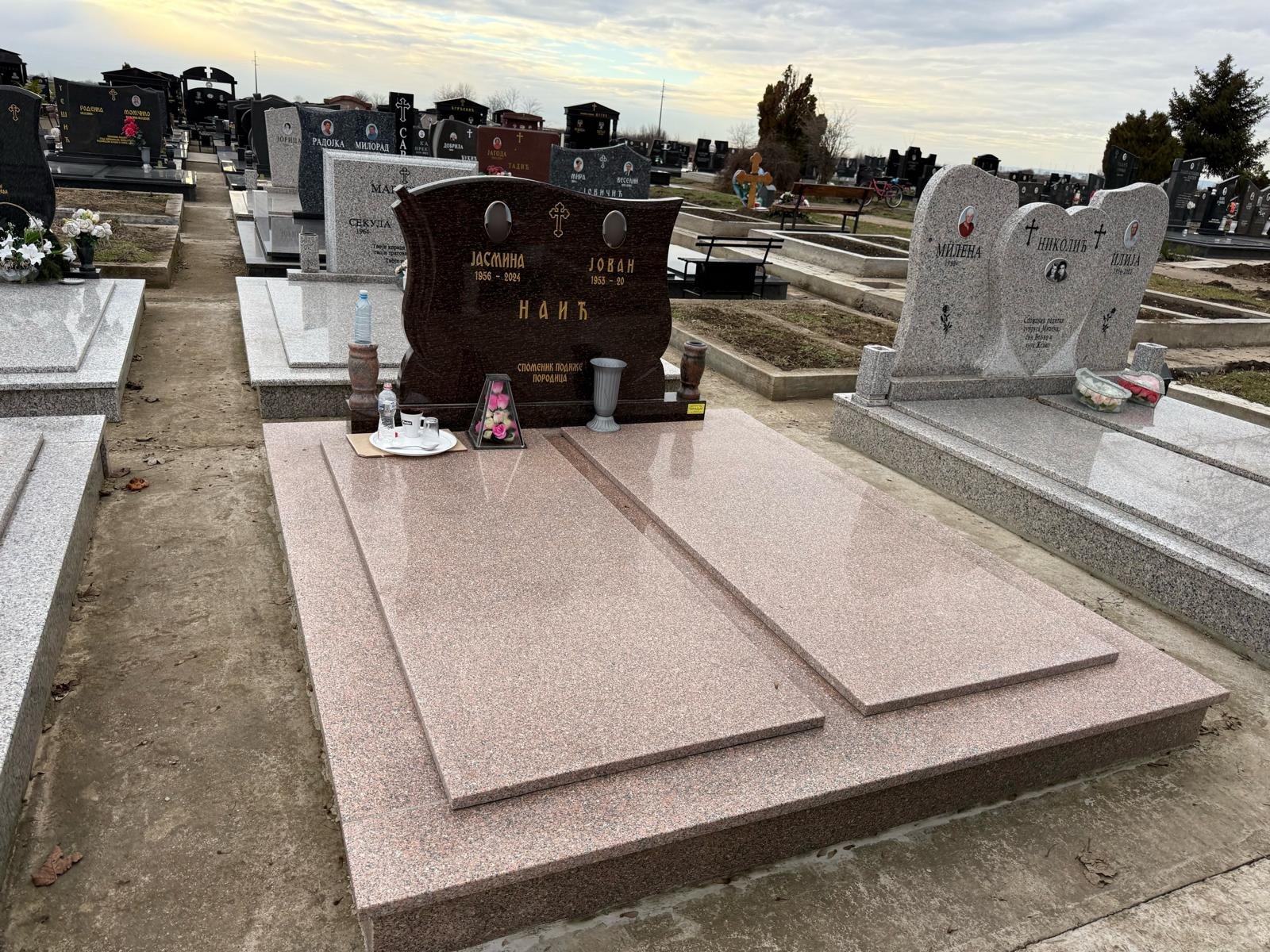 Spomenici za dvoje 3